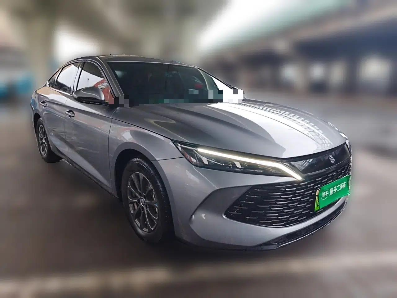 BYD Qin L 2024 DM-i 80KM Leading Model — миниатюра 3