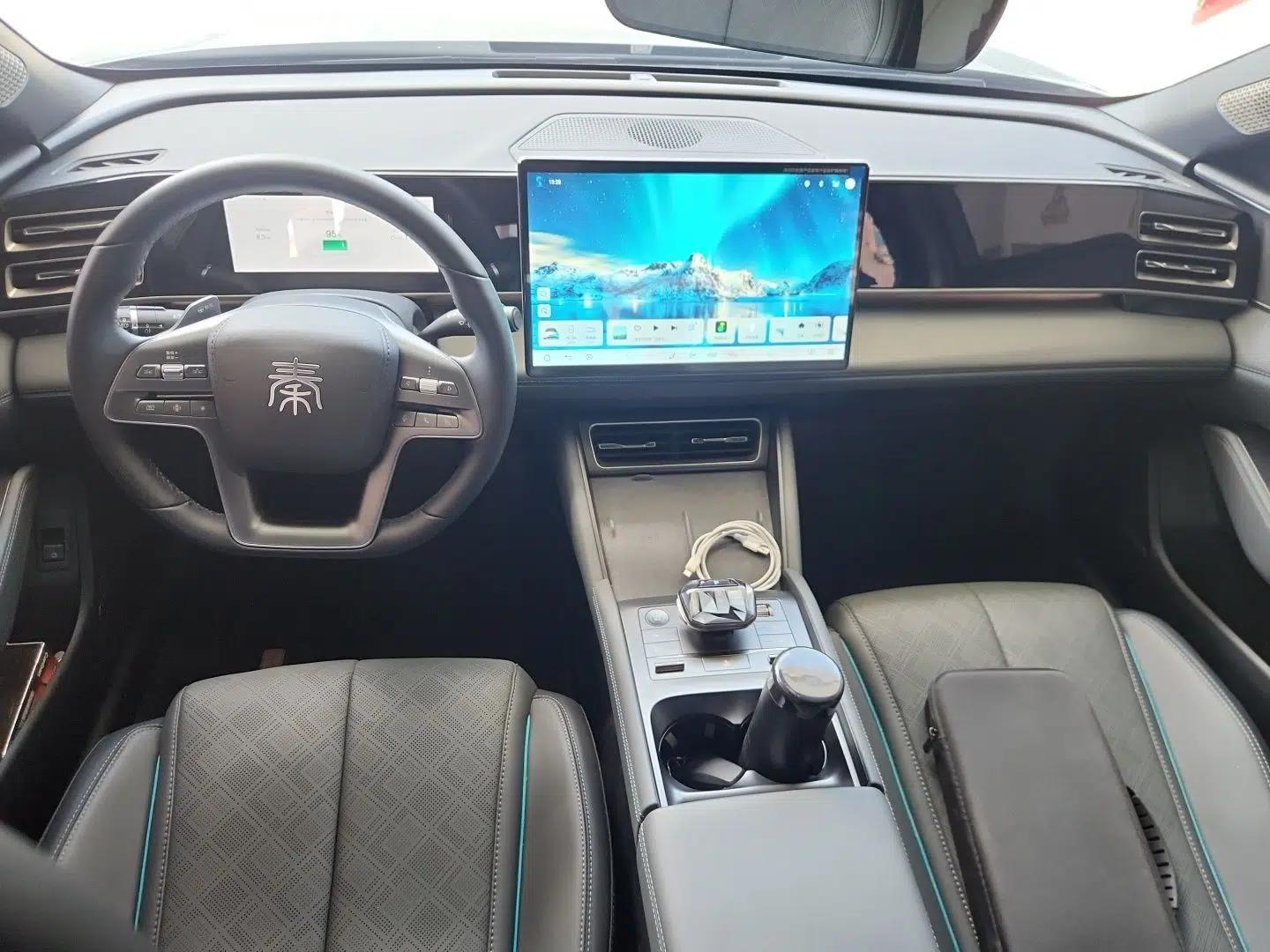 BYD Qin L 2025 DM-i Smart Drive 120KM Excellence Model — миниатюра 9