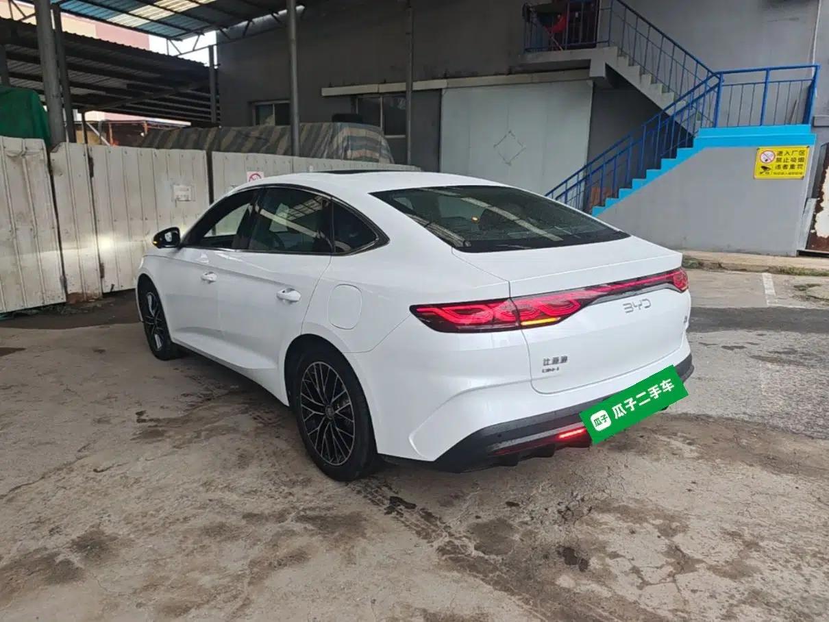 BYD Qin L 2024 DM-i 120KM Excellence Model — миниатюра 4