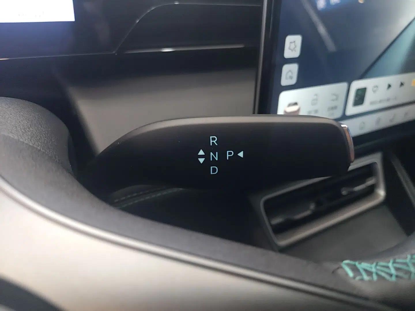 BYD Qin L 2025 EV 545KM Excellence Edition — миниатюра 16