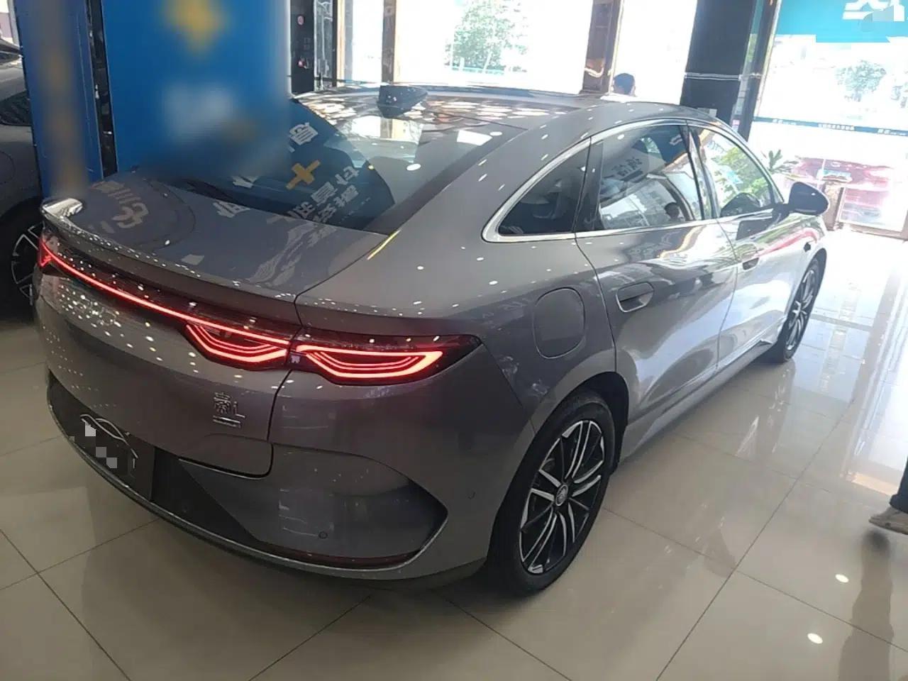 BYD Qin L 2025 EV 545KM Excellence Edition — миниатюра 6