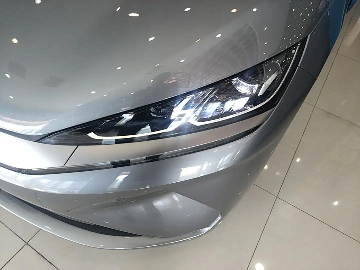 BYD Qin L 2025 EV 545KM Excellence Edition — миниатюра 8