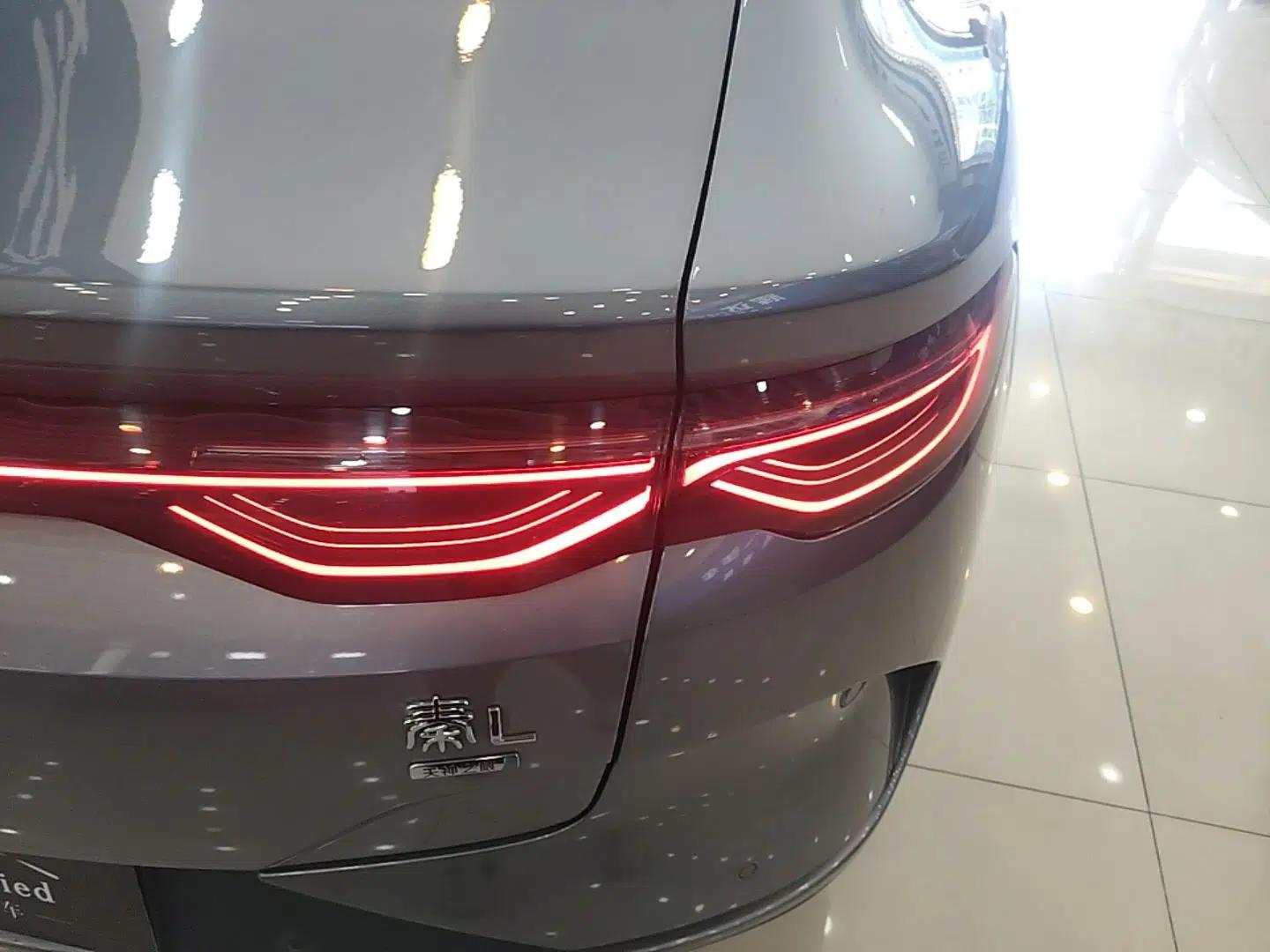 BYD Qin L 2025 EV 545KM Excellence Edition — миниатюра 9