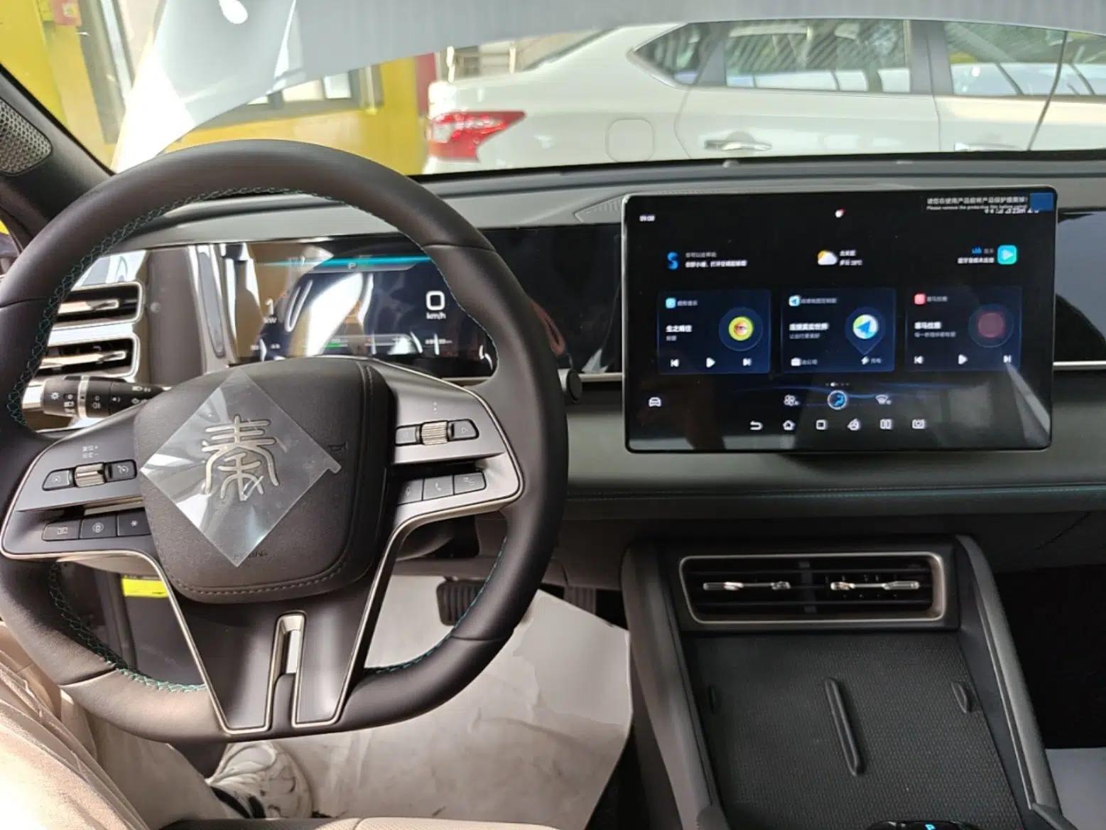 BYD Qin L 2024 DM-i 120KM Leading Model — миниатюра 12