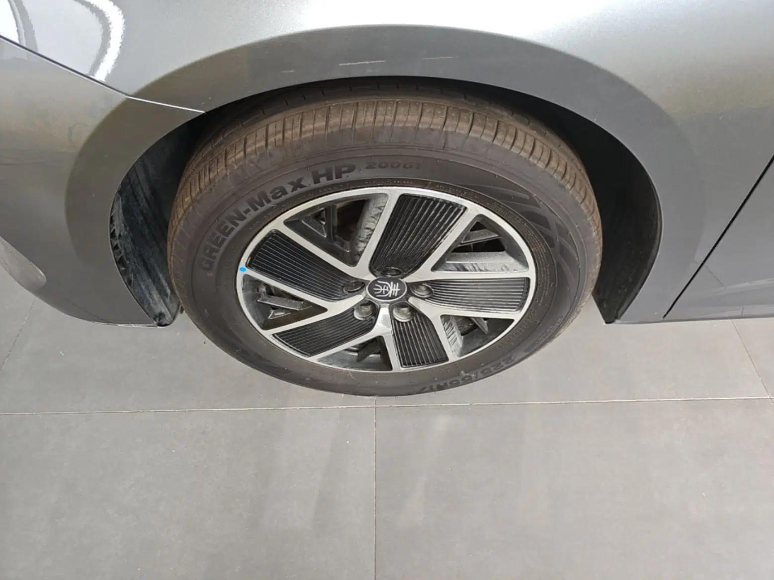 BYD Qin L 2024 DM-i 120KM Leading Model — миниатюра 10