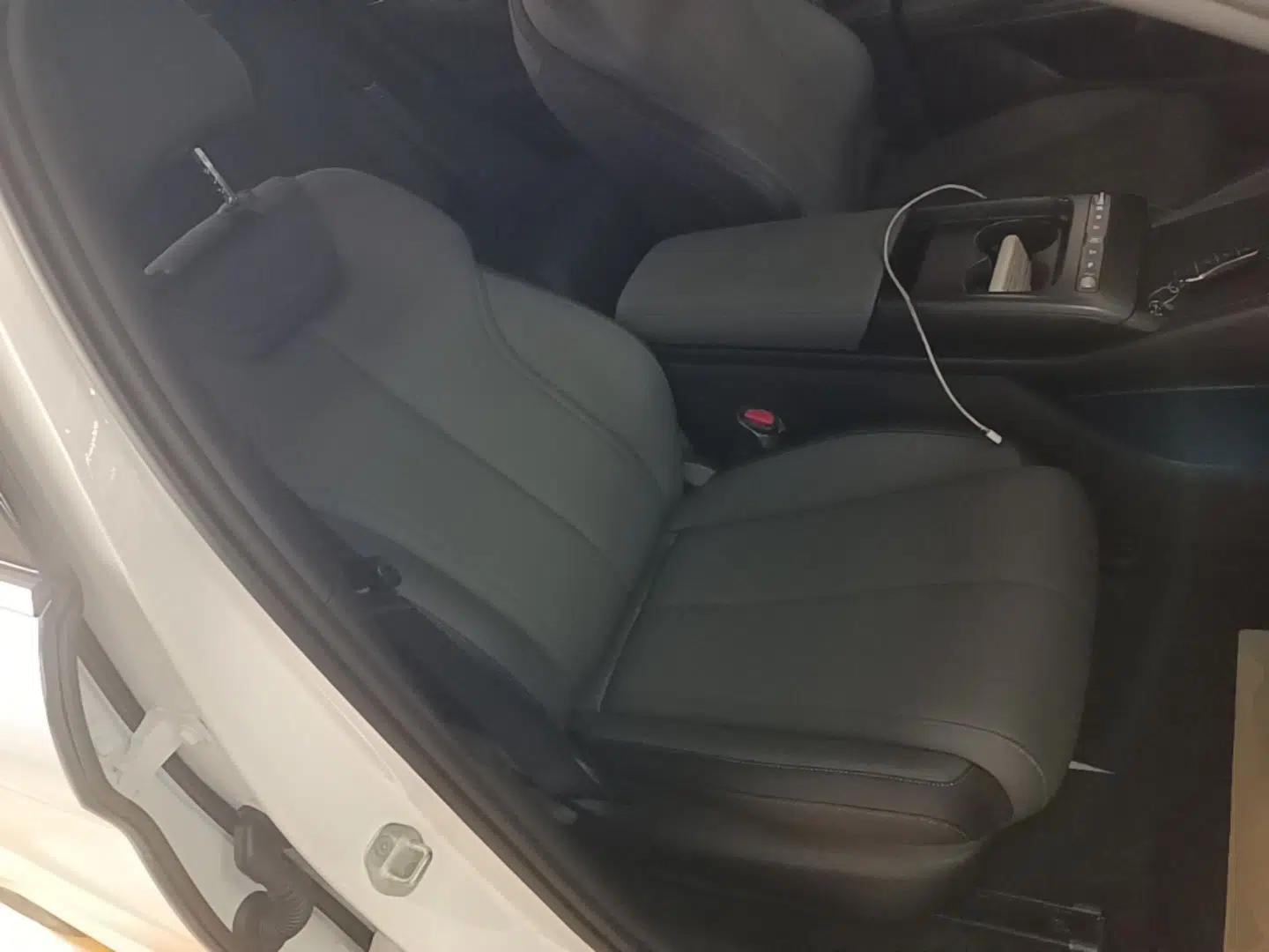 BYD Qin L 2026 DM-i 128KM Progressive Edition — миниатюра 19