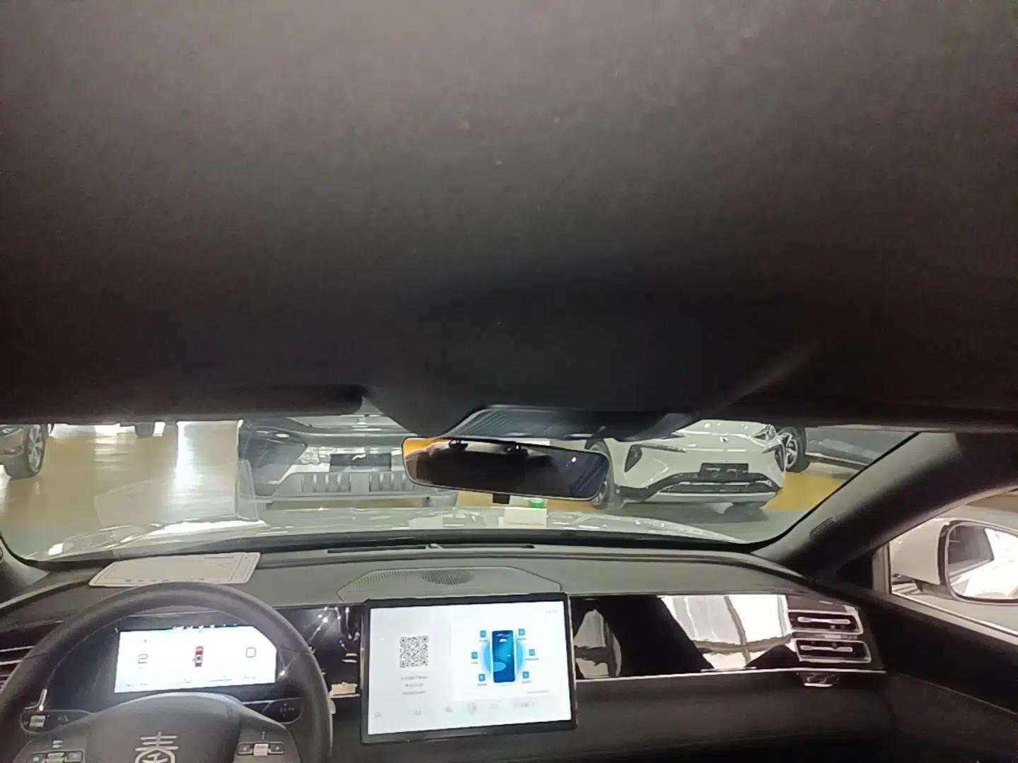 BYD Qin L 2026 DM-i 128KM Progressive Edition — миниатюра 21