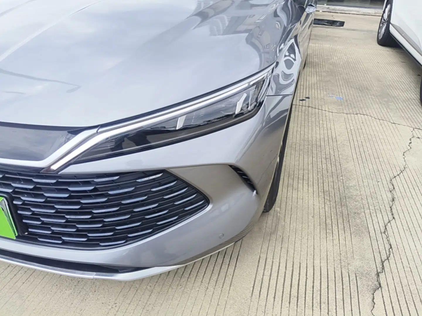 BYD Qin L 2024 DM-i 120KM Beyond Model — миниатюра 8
