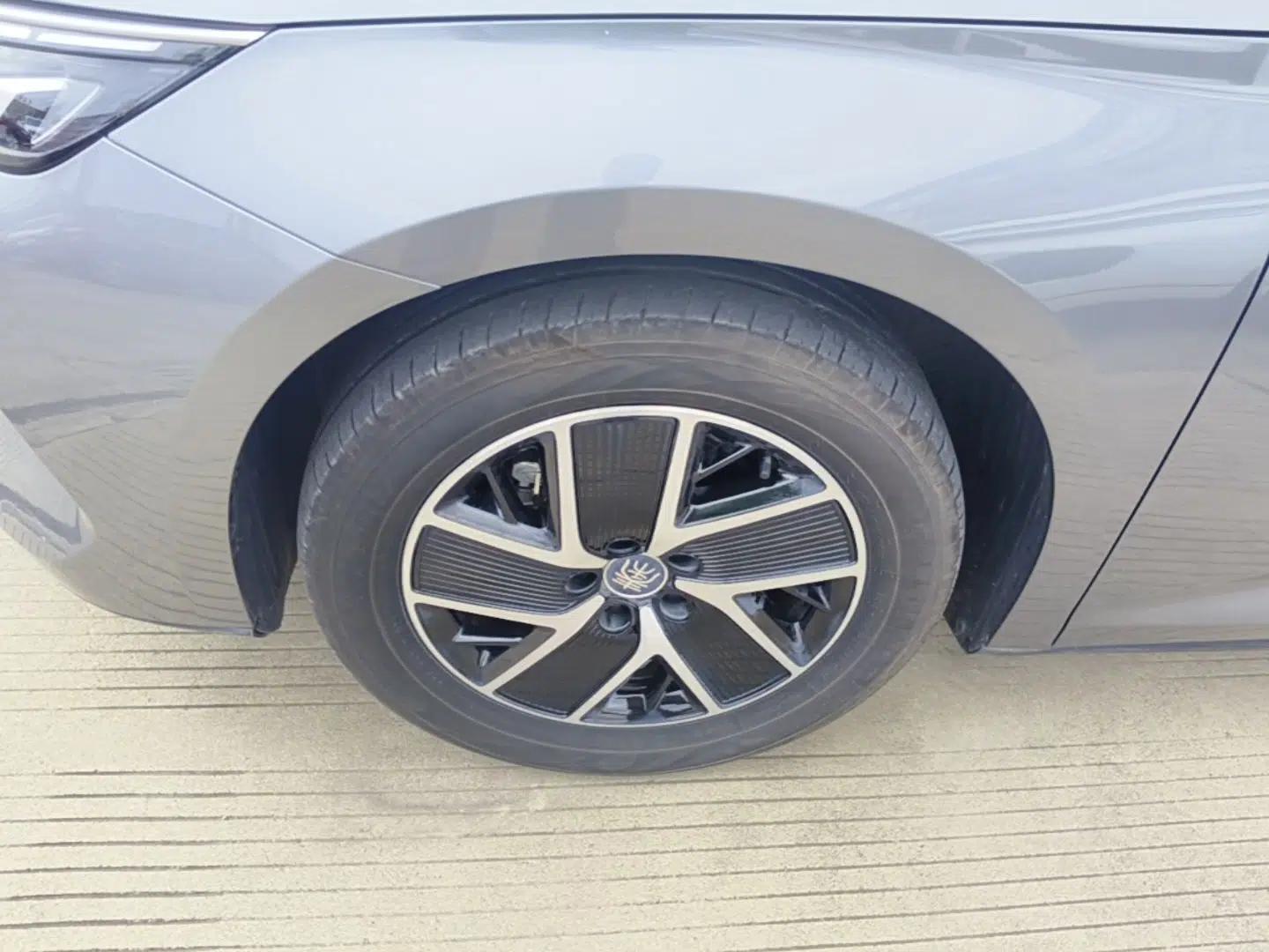 BYD Qin L 2024 DM-i 120KM Beyond Model — миниатюра 10