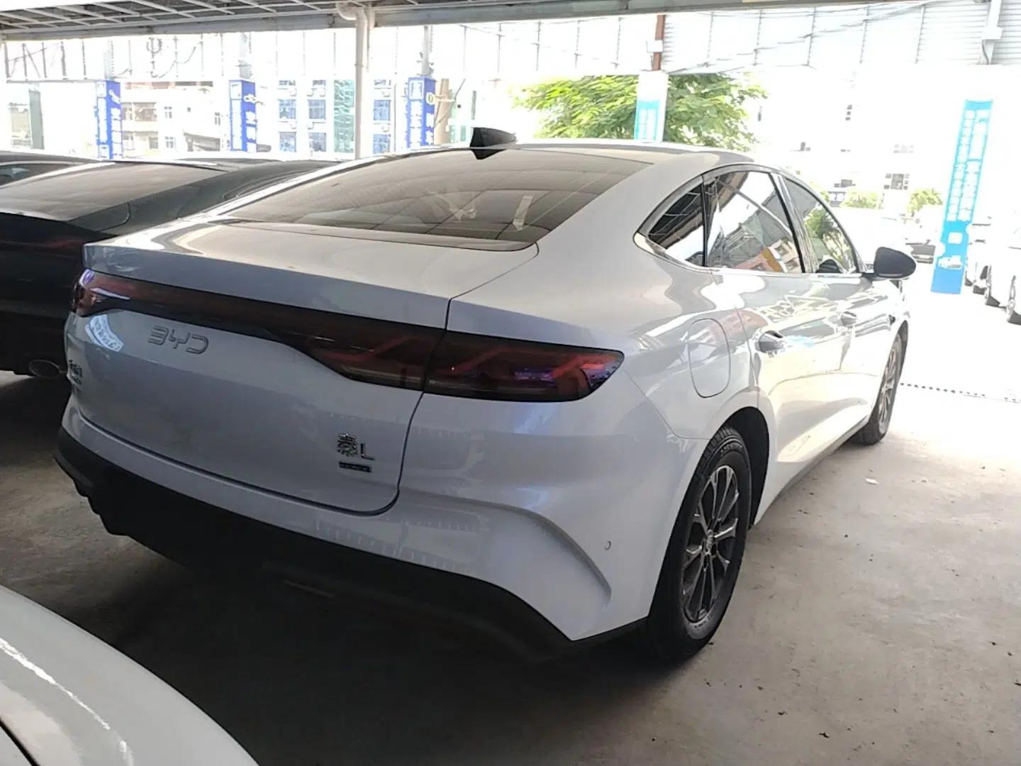 BYD Qin L 2025 DM-i Smart Drive 80KM Leading Model — миниатюра 6