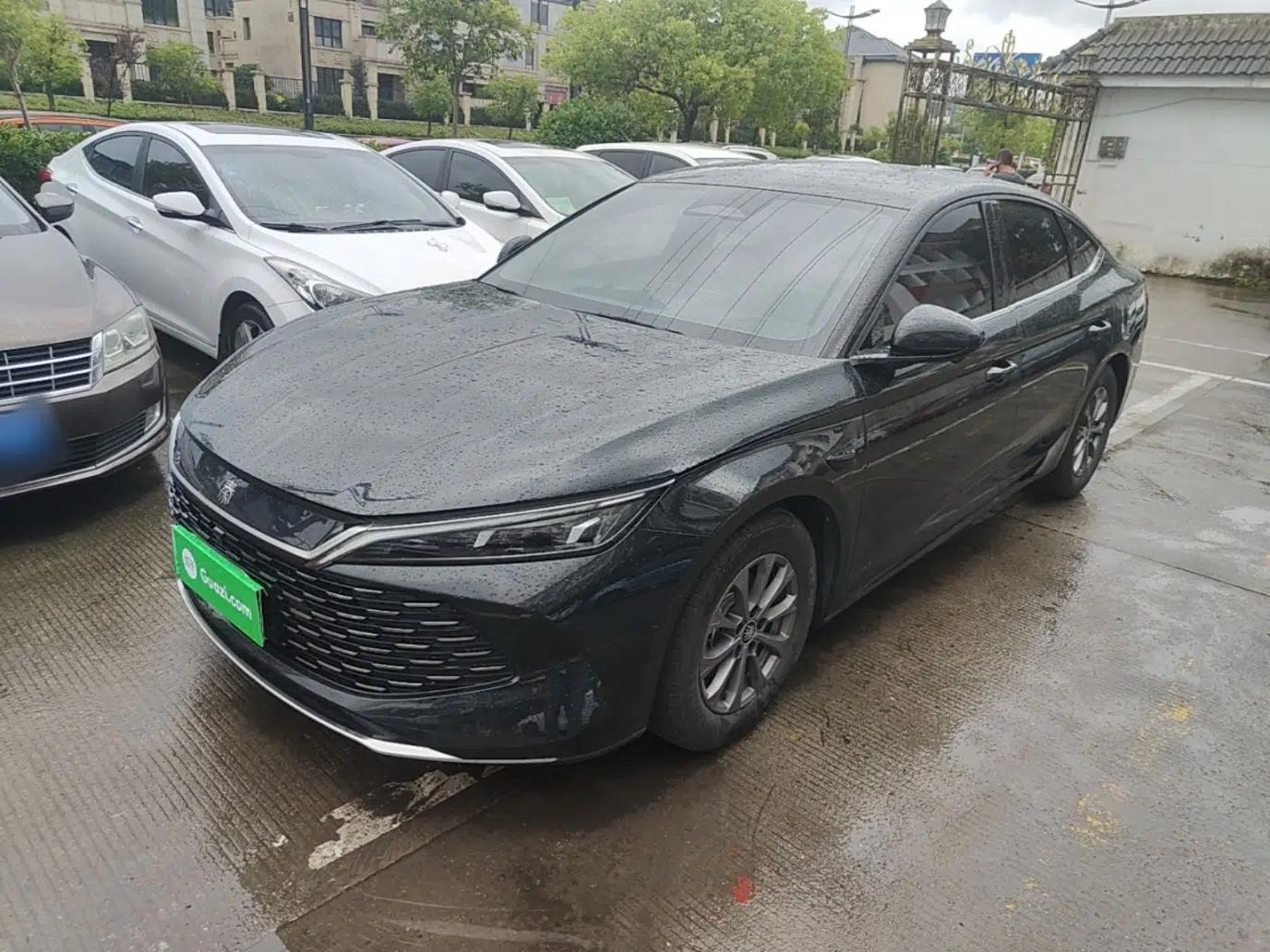BYD Qin L 2025 DM-i Smart Drive 80KM Leading Model — миниатюра 1