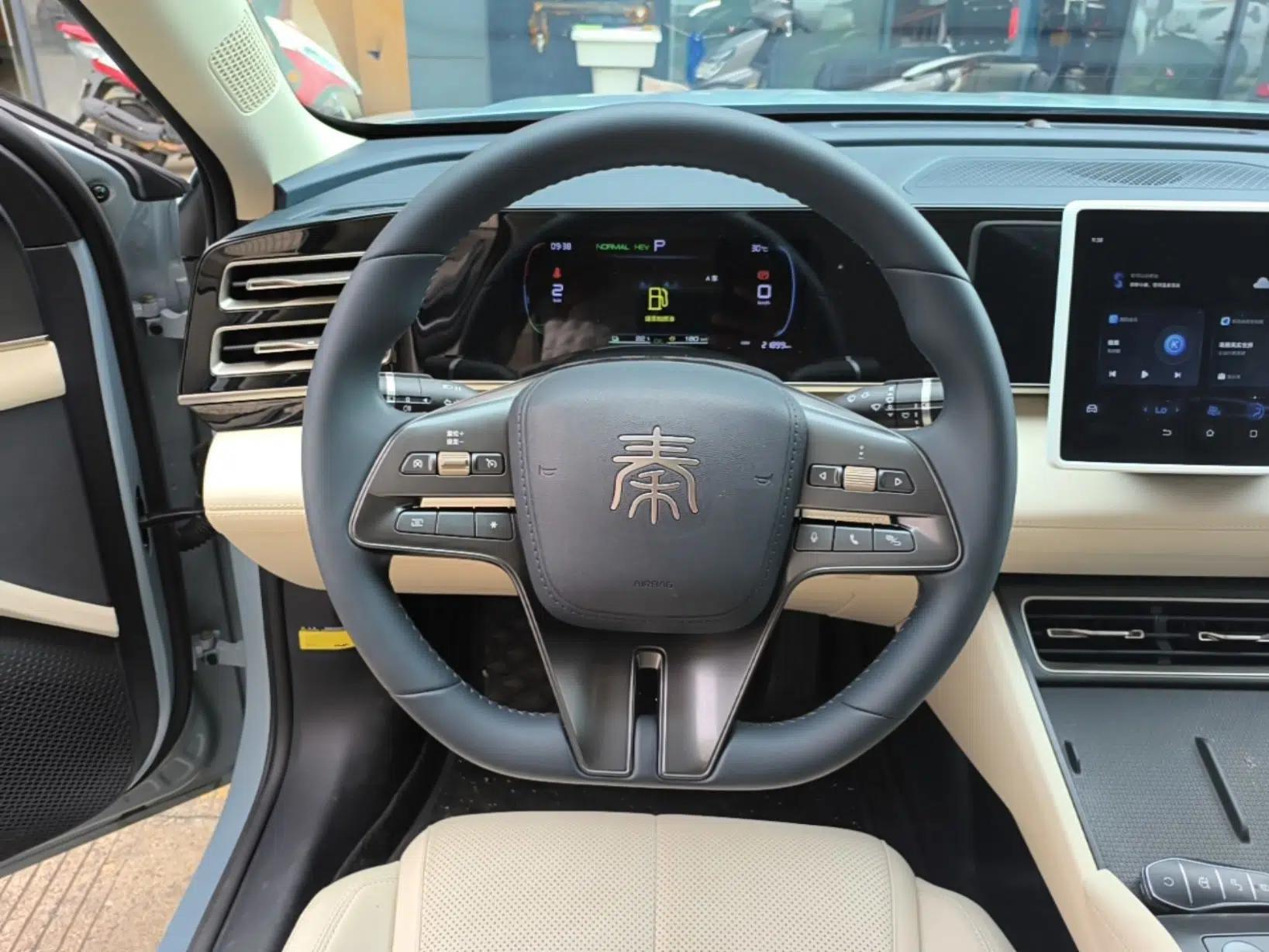 BYD Qin L 2024 DM-i 80KM Leading Model — миниатюра 13