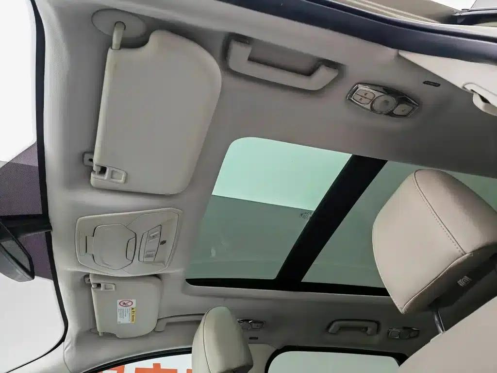 Ford Kuga 2013 2.0L GTDi AWD Elite — миниатюра 14