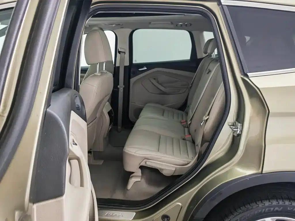 Ford Kuga 2013 2.0L GTDi AWD Elite — миниатюра 15