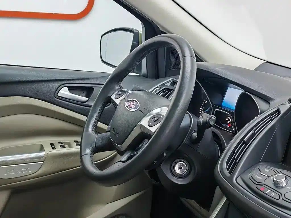Ford Kuga 2013 2.0L GTDi AWD Elite — миниатюра 22