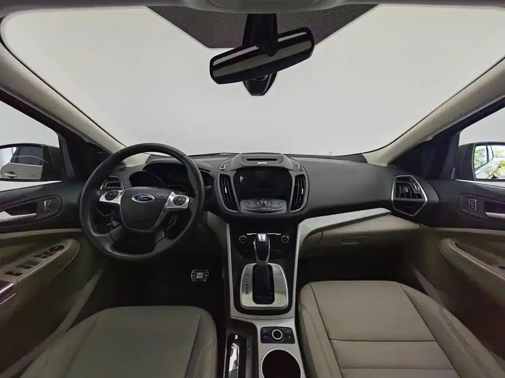 Ford Kuga 2013 2.0L GTDi AWD Elite — миниатюра 5