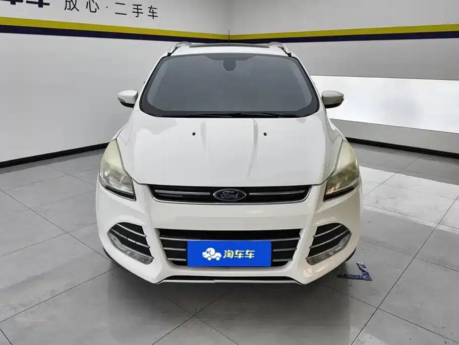 Ford Kuga 2013 1.6L GTDi 2WD Fashion Edition — миниатюра 2