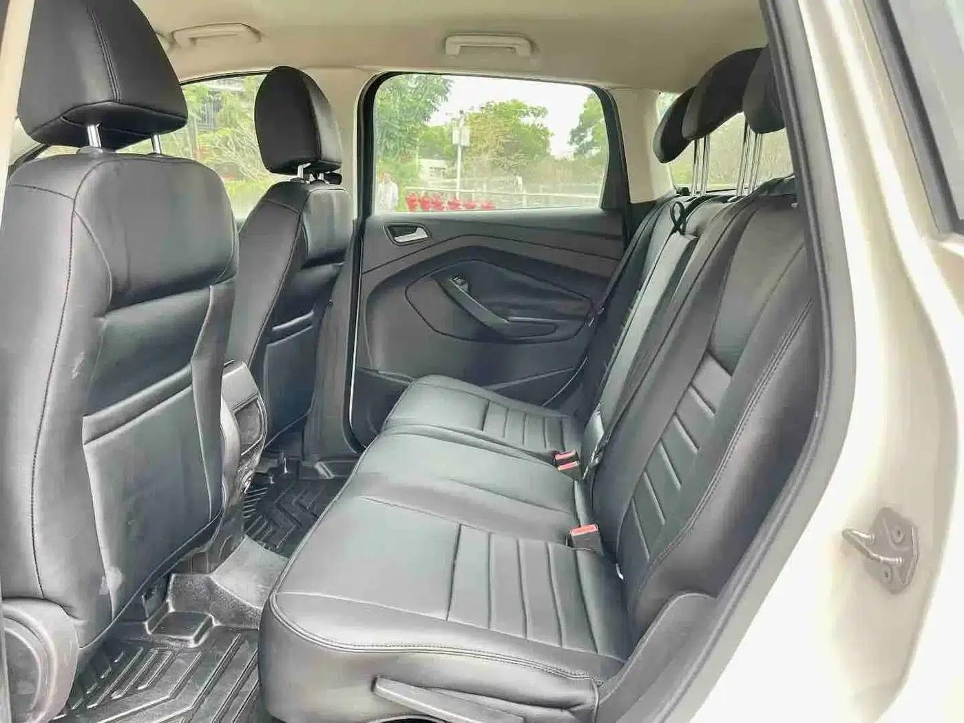 Ford Kuga 2013 1.6L GTDi 2WD Comfort Model — миниатюра 9
