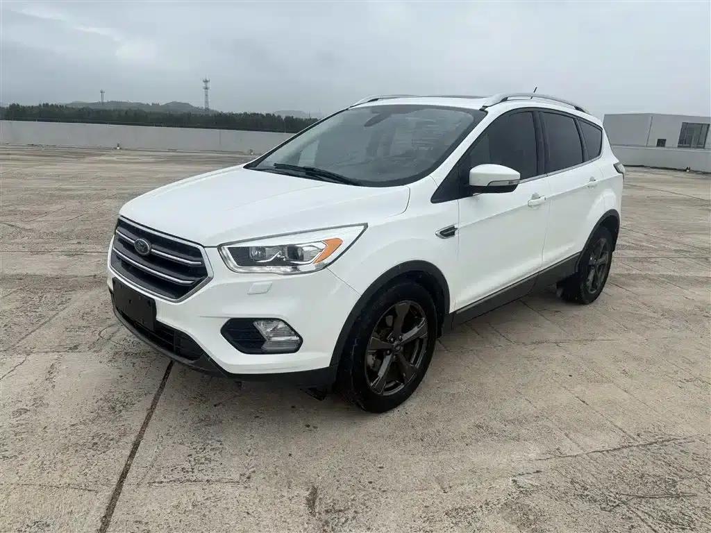 Ford Kuga 2019 EcoBoost 180 2WD Luxury Edition (China V Emission Standard) — миниатюра 1