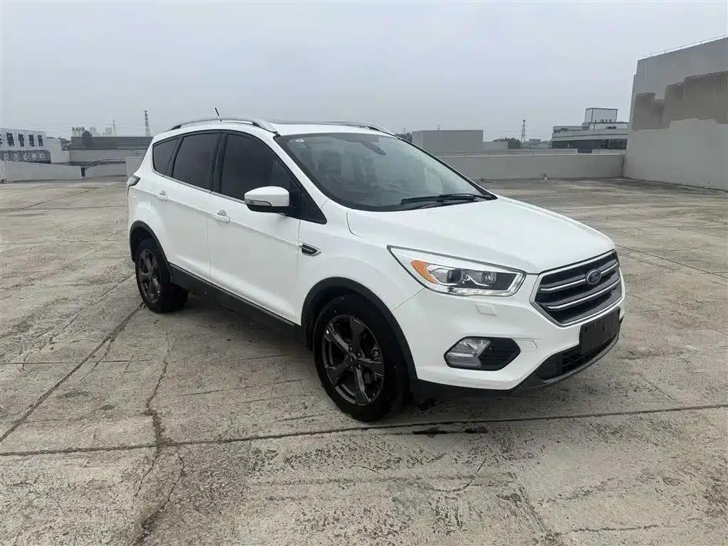 Ford Kuga 2019 EcoBoost 180 2WD Luxury Edition (China V Emission Standard) — миниатюра 3