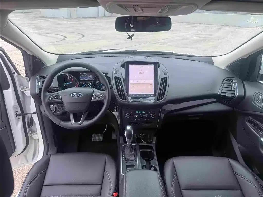 Ford Kuga 2019 EcoBoost 180 2WD Luxury Edition (China V Emission Standard) — миниатюра 5