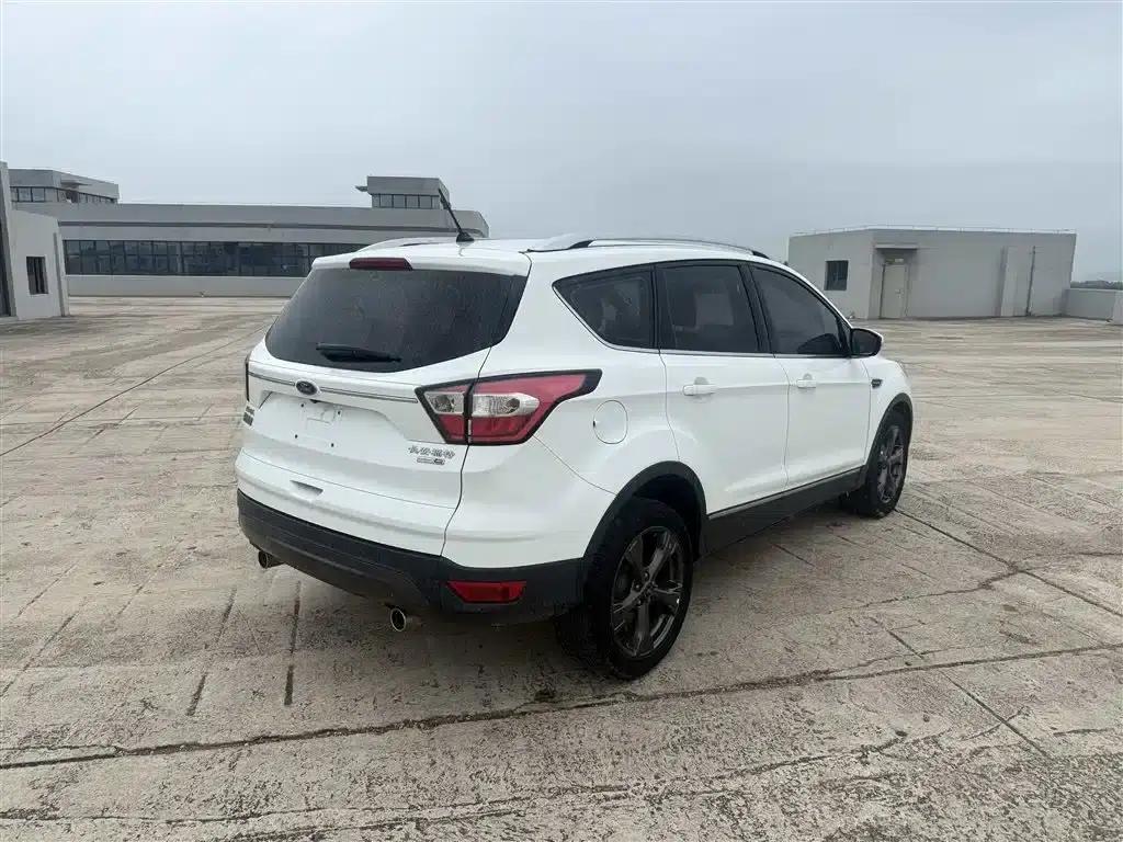 Ford Kuga 2019 EcoBoost 180 2WD Luxury Edition (China V Emission Standard) — миниатюра 7
