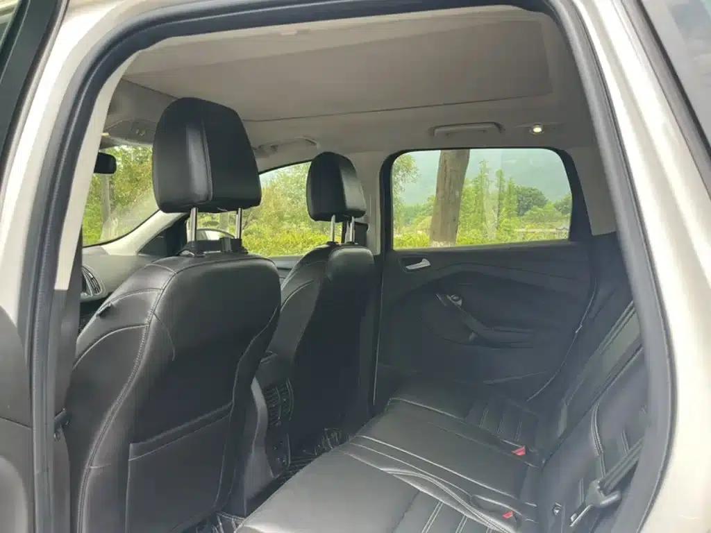 Ford Kuga 2019 EcoBoost 180 2WD Luxury Edition (China V Emission Standard) — миниатюра 12