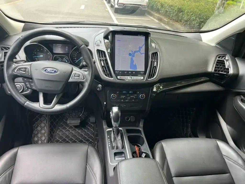 Ford Kuga 2019 EcoBoost 180 2WD Luxury Edition (China V Emission Standard) — миниатюра 14