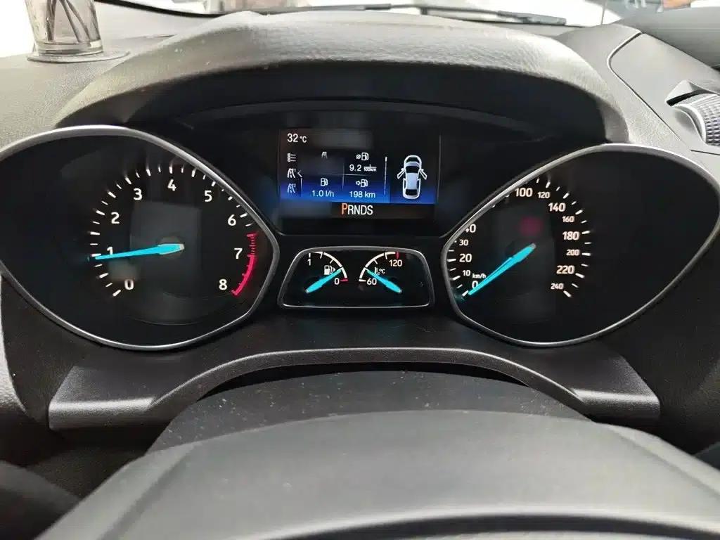 Ford Kuga 2019 EcoBoost 180 2WD Luxury Edition (China V Emission Standard) — миниатюра 4
