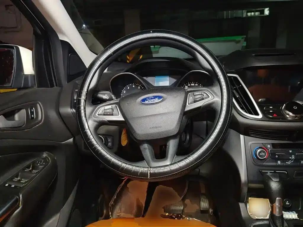 2017 Ford Kuga EcoBoost 180 2WD Elite Edition — миниатюра 7