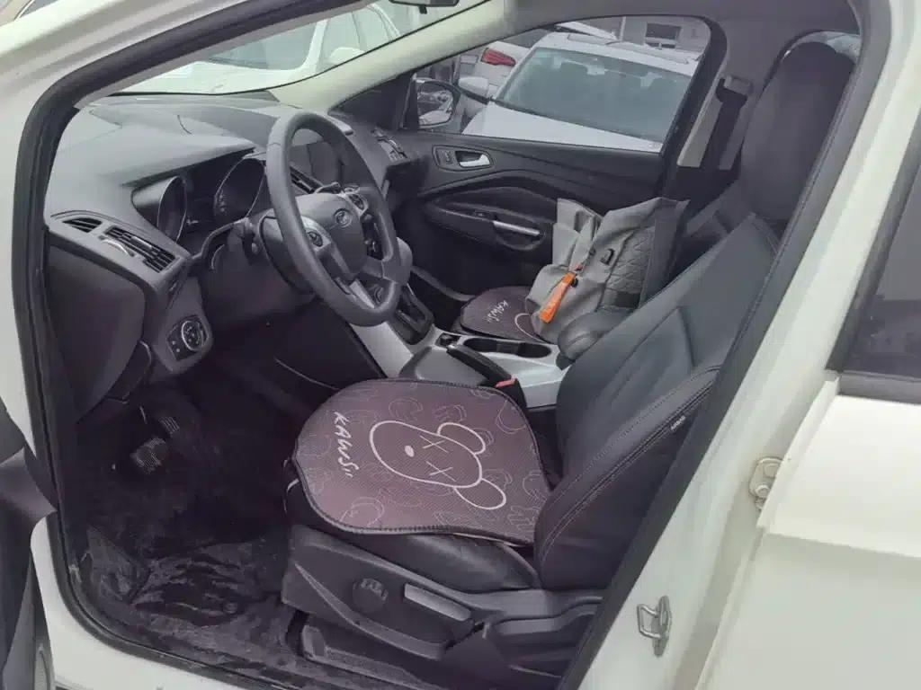 Ford Kuga 2015 1.5L GTDi 2WD Comfort Model — миниатюра 15