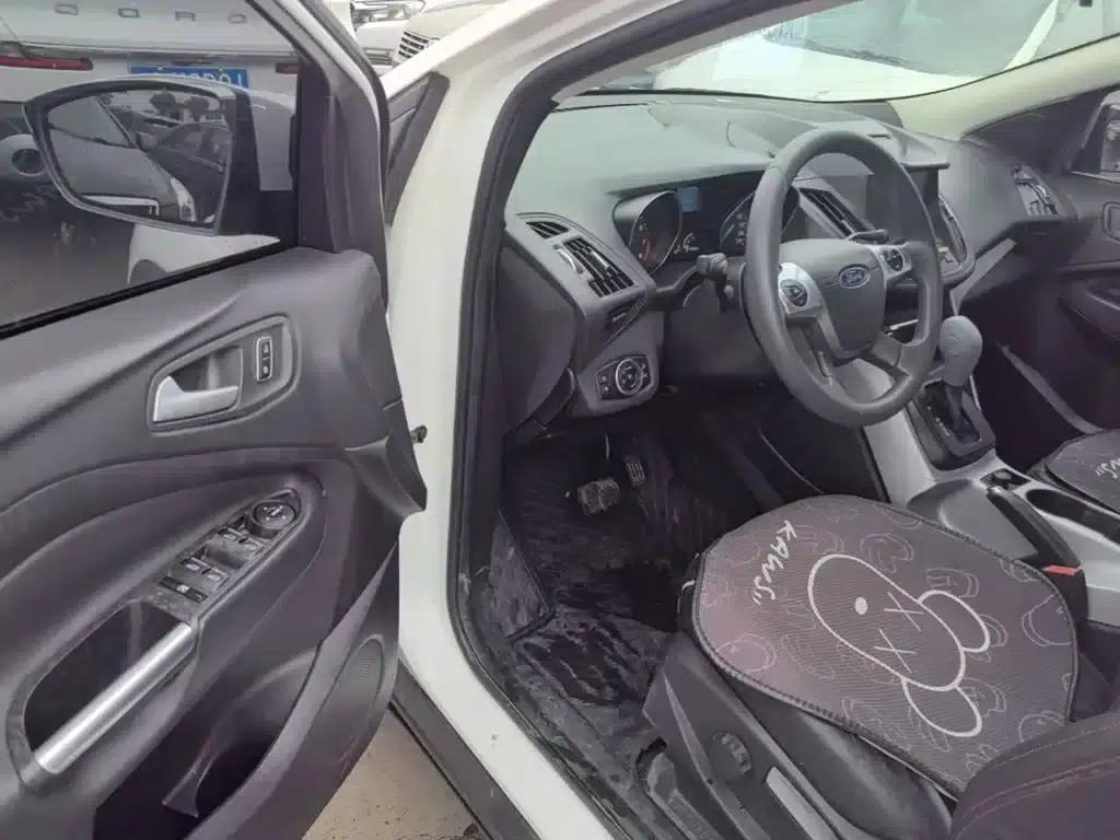 Ford Kuga 2015 1.5L GTDi 2WD Comfort Model — миниатюра 16