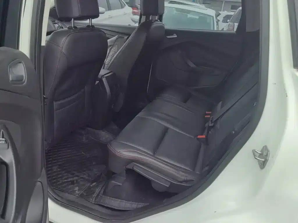 Ford Kuga 2015 1.5L GTDi 2WD Comfort Model — миниатюра 17