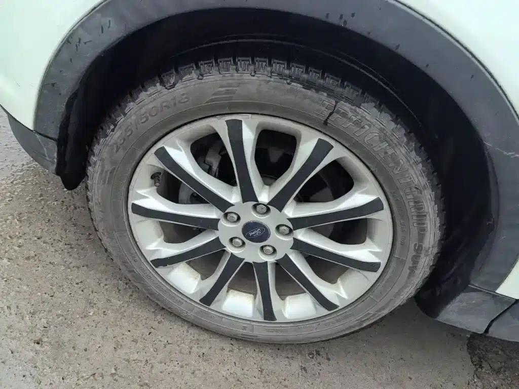 Ford Kuga 2015 1.5L GTDi 2WD Comfort Model — миниатюра 23