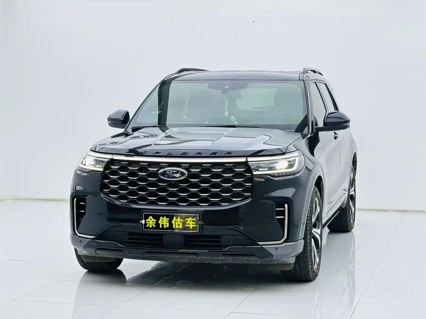 2023 Explorer EcoBoost 285 AWD ST-LINE 6-seater — миниатюра 1
