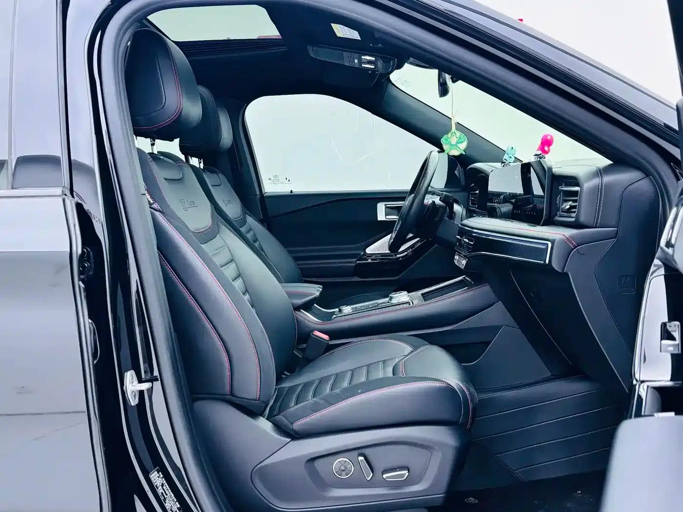 2023 Explorer EcoBoost 285 AWD ST-LINE 6-seater — миниатюра 15