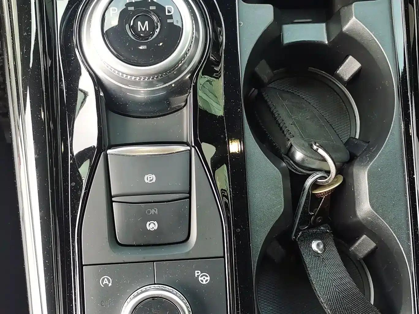 2020 Ford Explorer EcoBoost 285 AWD Sport ST-LINE 6-seater — миниатюра 17