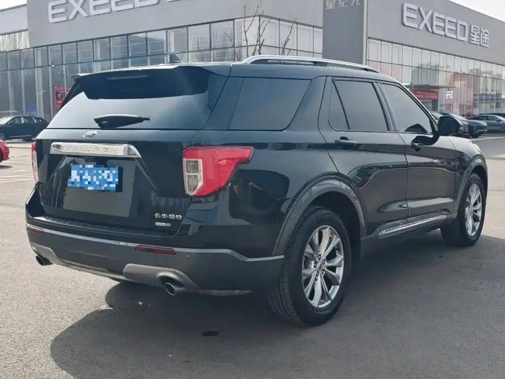 2020 Ford Explorer EcoBoost 285 4WD Fashion Edition 7-seater — миниатюра 7