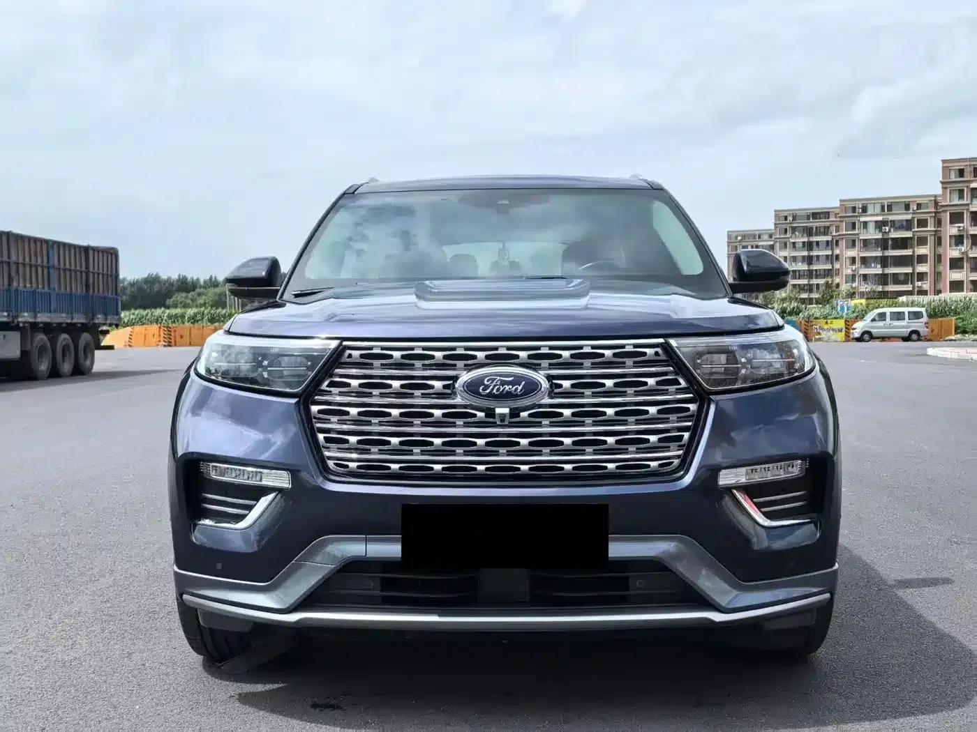 2020 Ford Explorer EcoBoost 285 AWD Titanium Edition 7-Seater — миниатюра 2