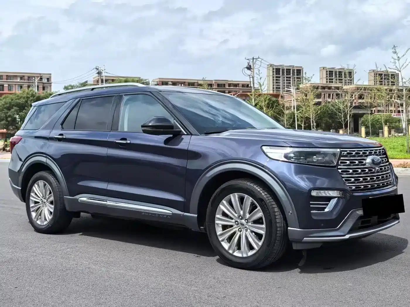 2020 Ford Explorer EcoBoost 285 AWD Titanium Edition 7-Seater — миниатюра 3