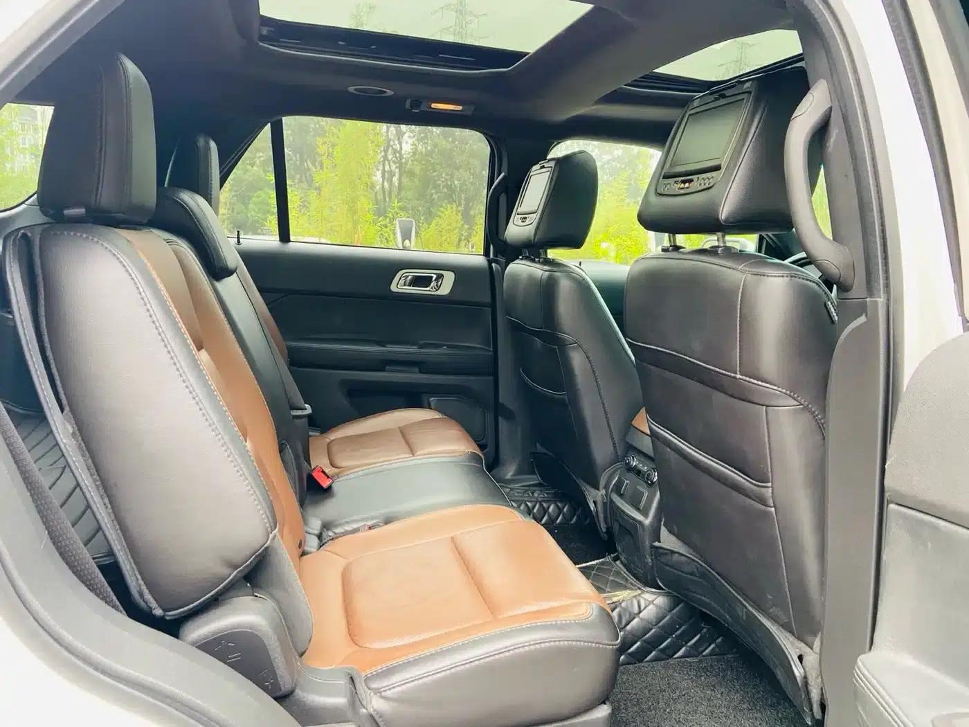 2013 Explorer 3.5L Premium (Imported) — миниатюра 7