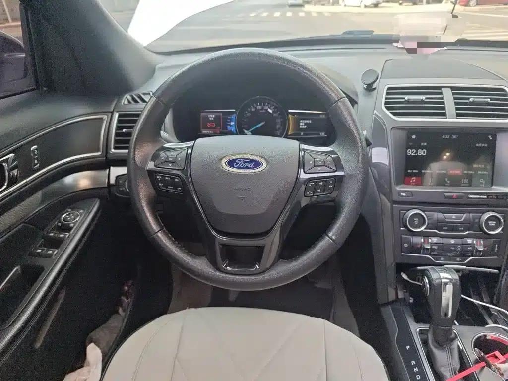 2018 Explorer 2.3T Fashion Edition (Imported) — миниатюра 7