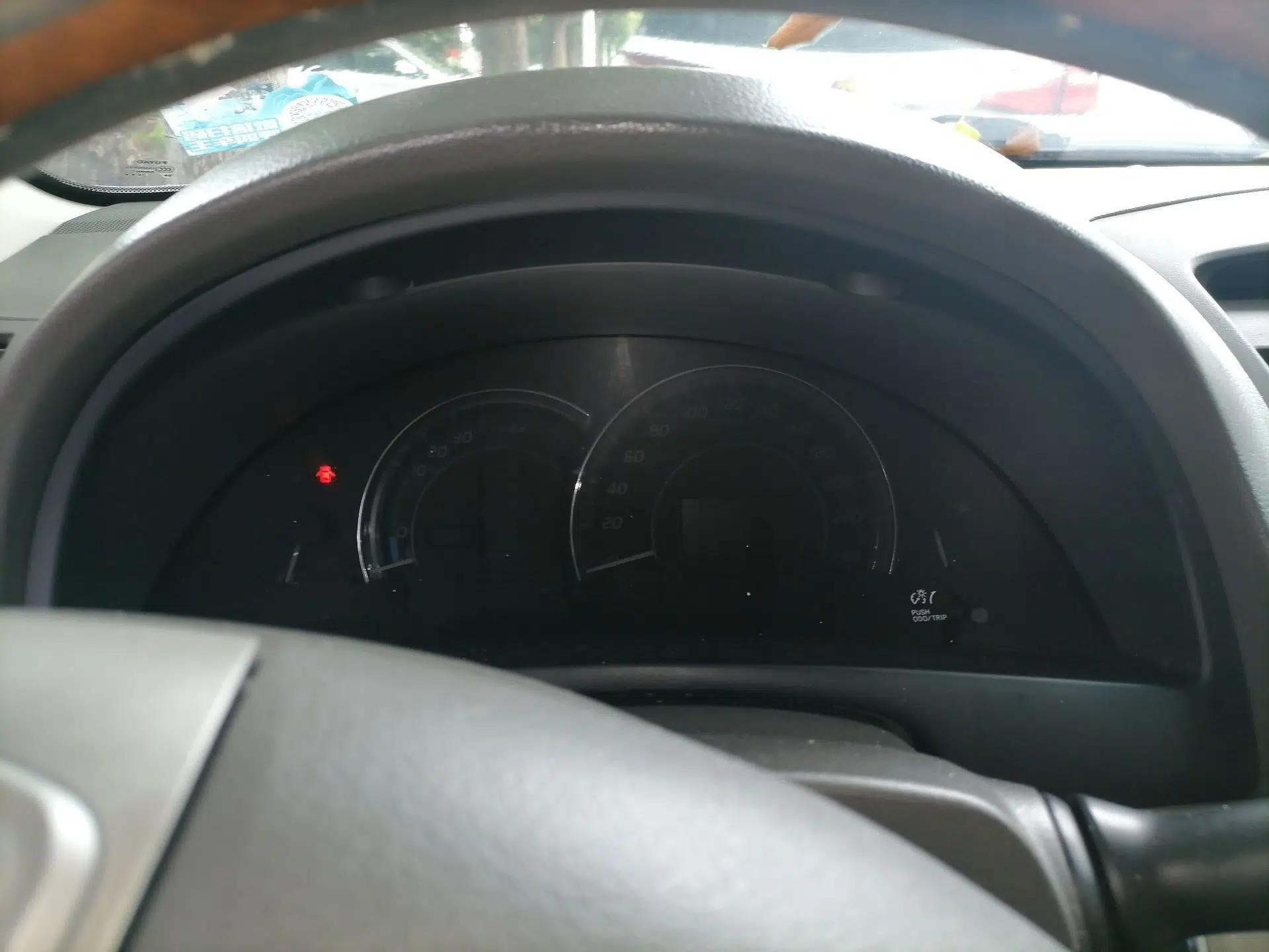 Toyota Camry 2010 240HG Luxury Edition — миниатюра 11