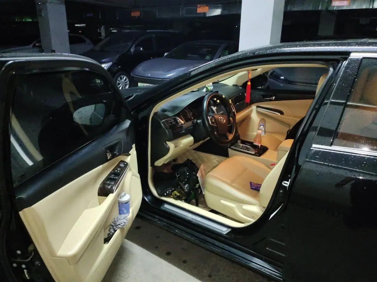 Toyota Camry 2015 2.0E Elite Edition — миниатюра 16