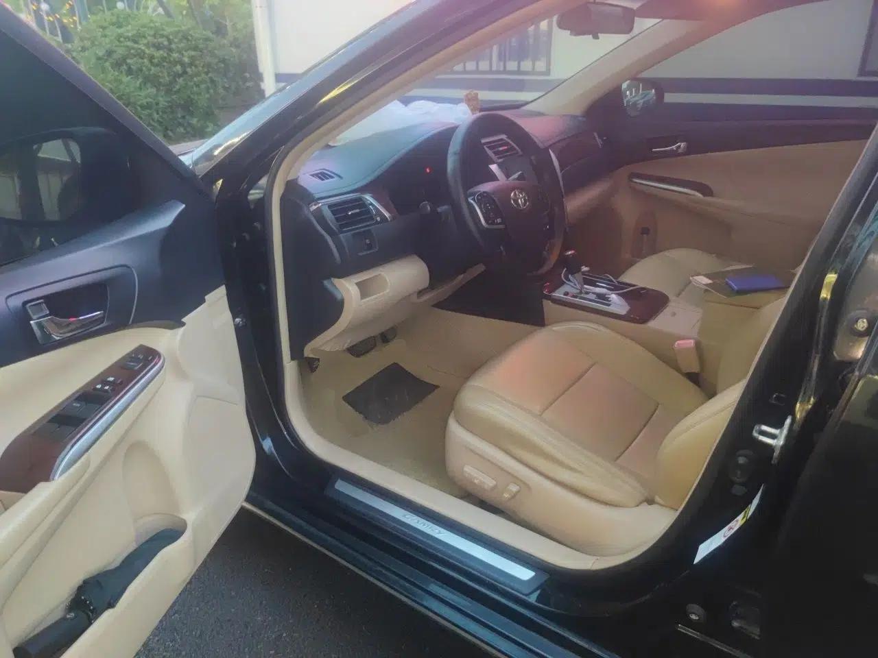 Toyota Camry 2012 2.0G Luxury Edition — миниатюра 16