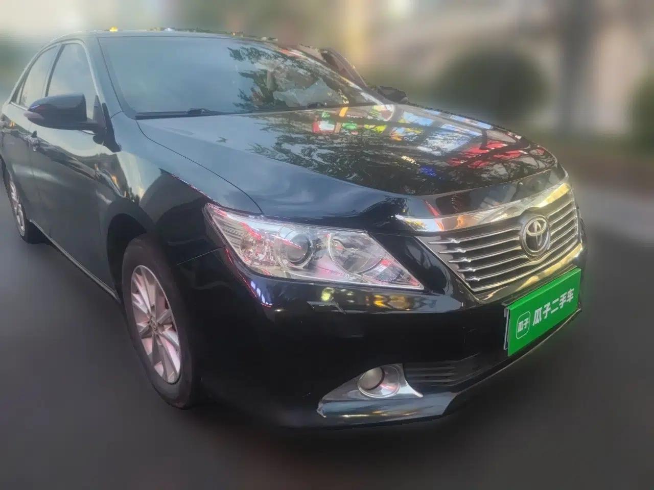 Toyota Camry 2012 2.0G Luxury Edition — миниатюра 3