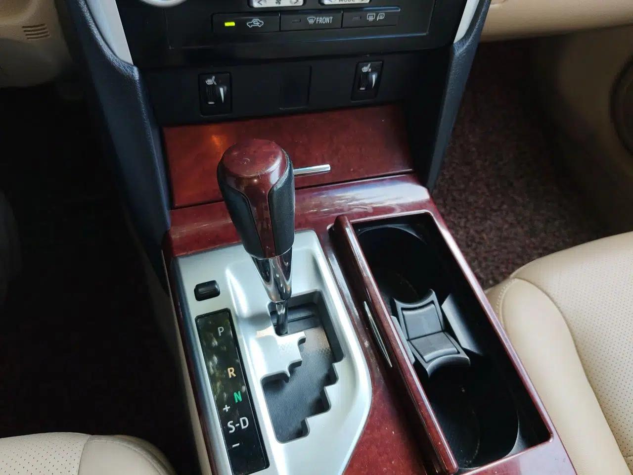 Toyota Camry 2013 2.0G Comfort Edition — миниатюра 14
