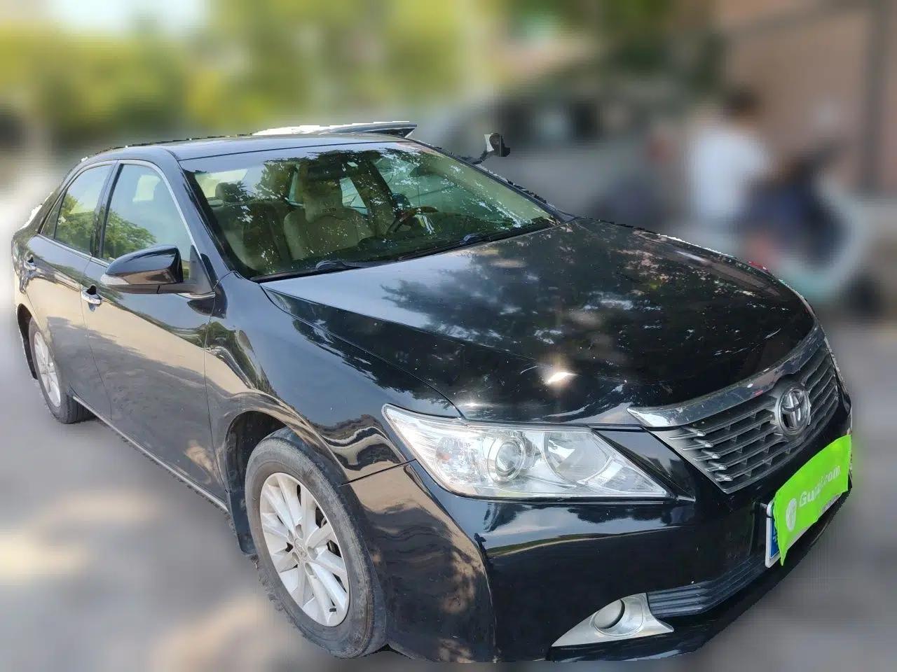 Toyota Camry 2013 2.0G Comfort Edition — миниатюра 3