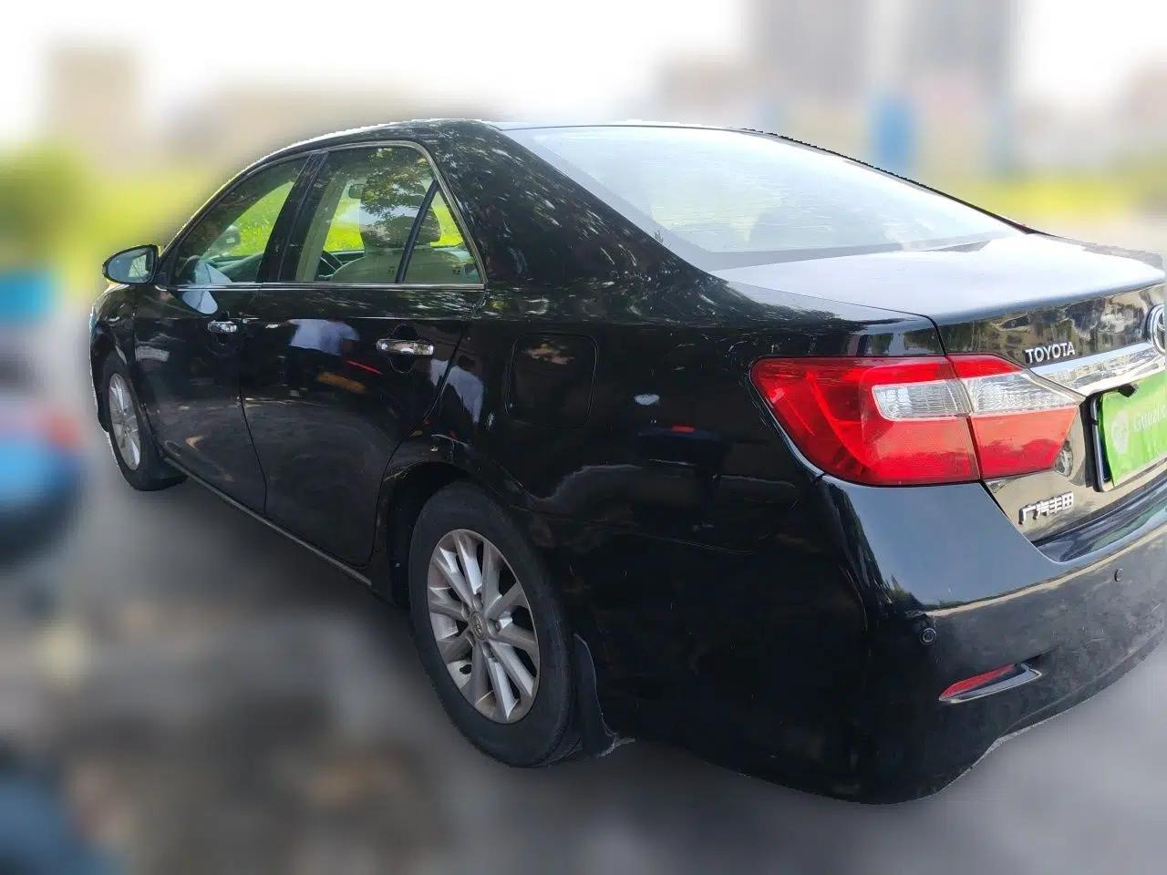 Toyota Camry 2013 2.0G Comfort Edition — миниатюра 4