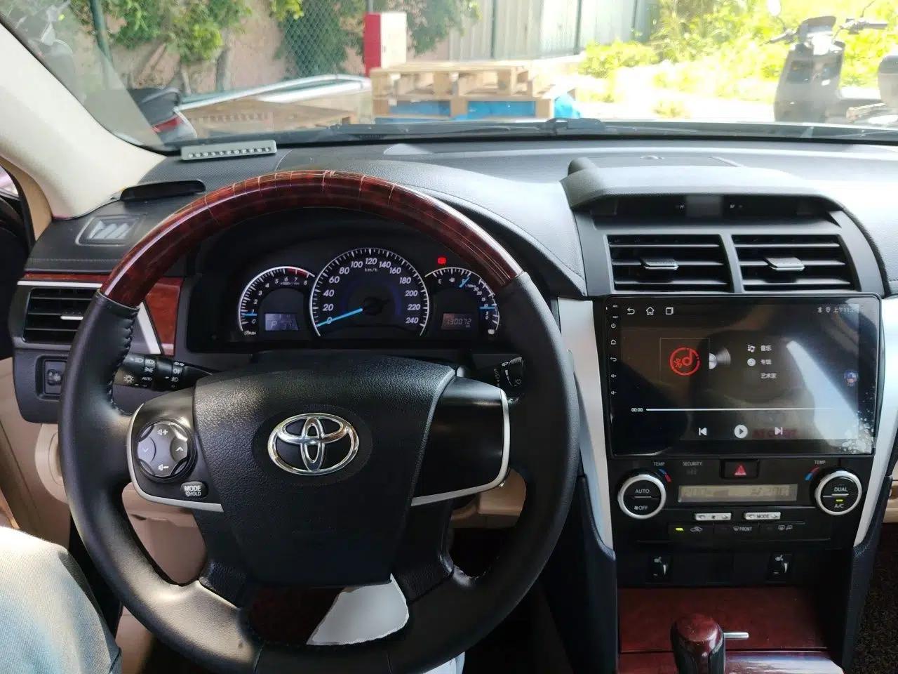 Toyota Camry 2013 2.0G Comfort Edition — миниатюра 9